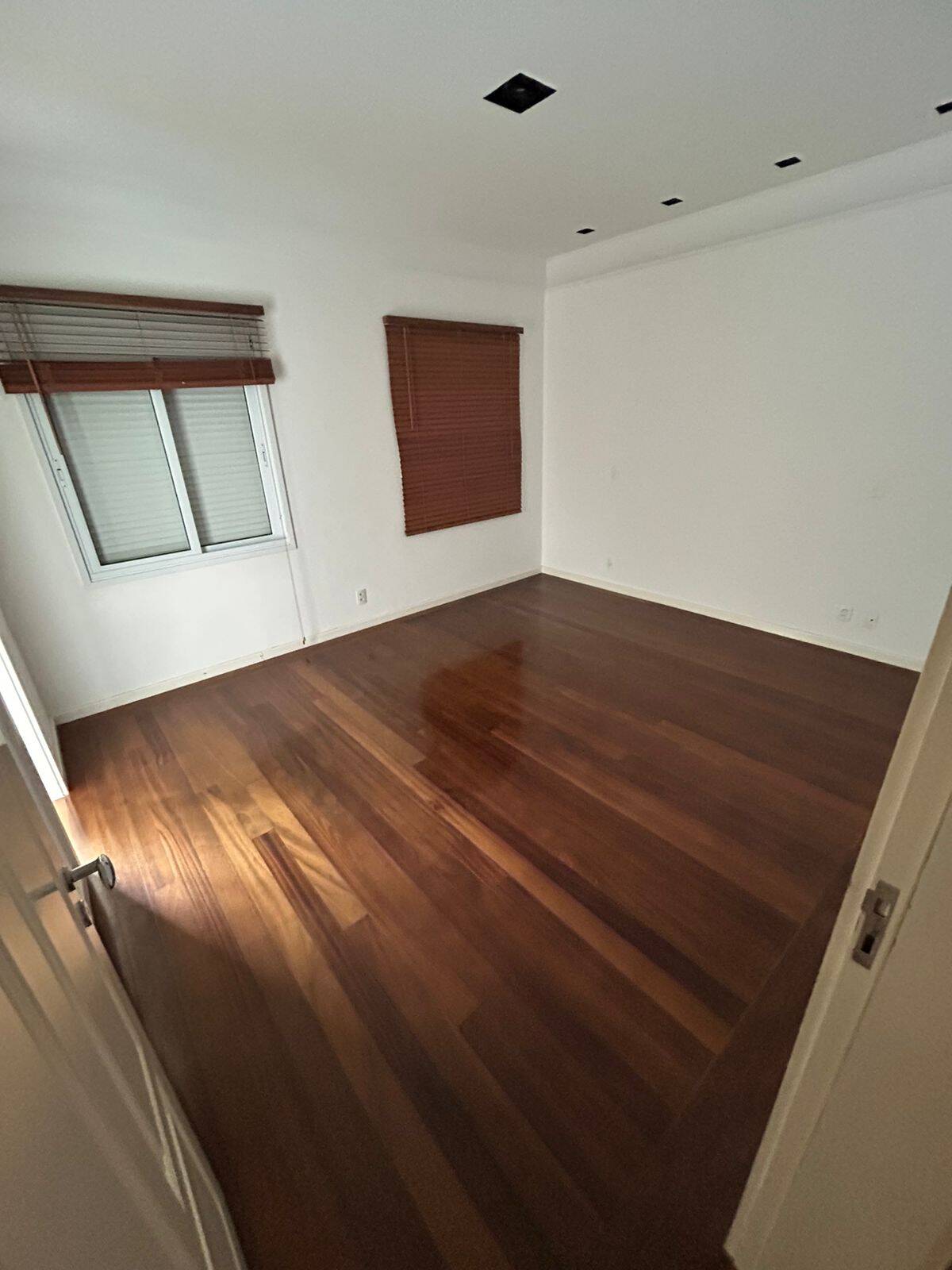 Casa, 4 quartos, 904 m² - Foto 39