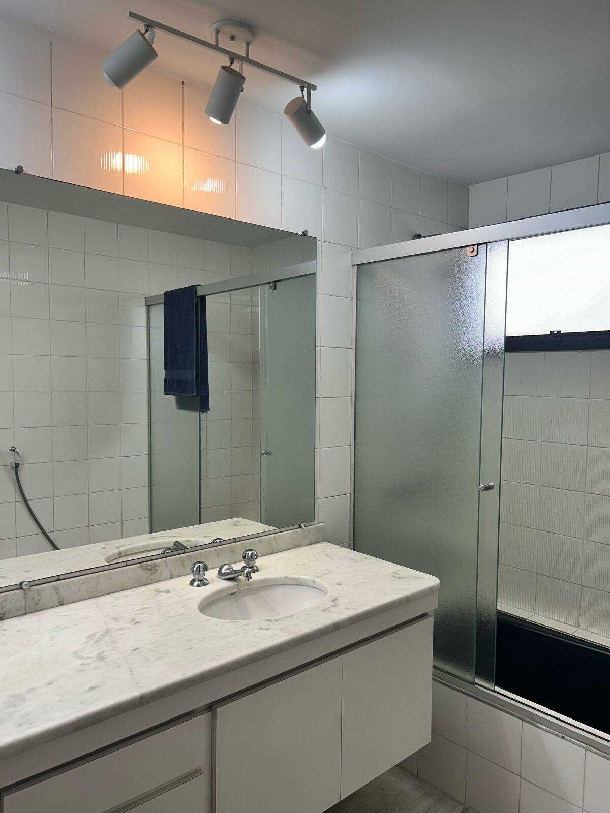 Apartamento para alugar com 1 quarto, 58m² - Foto 8