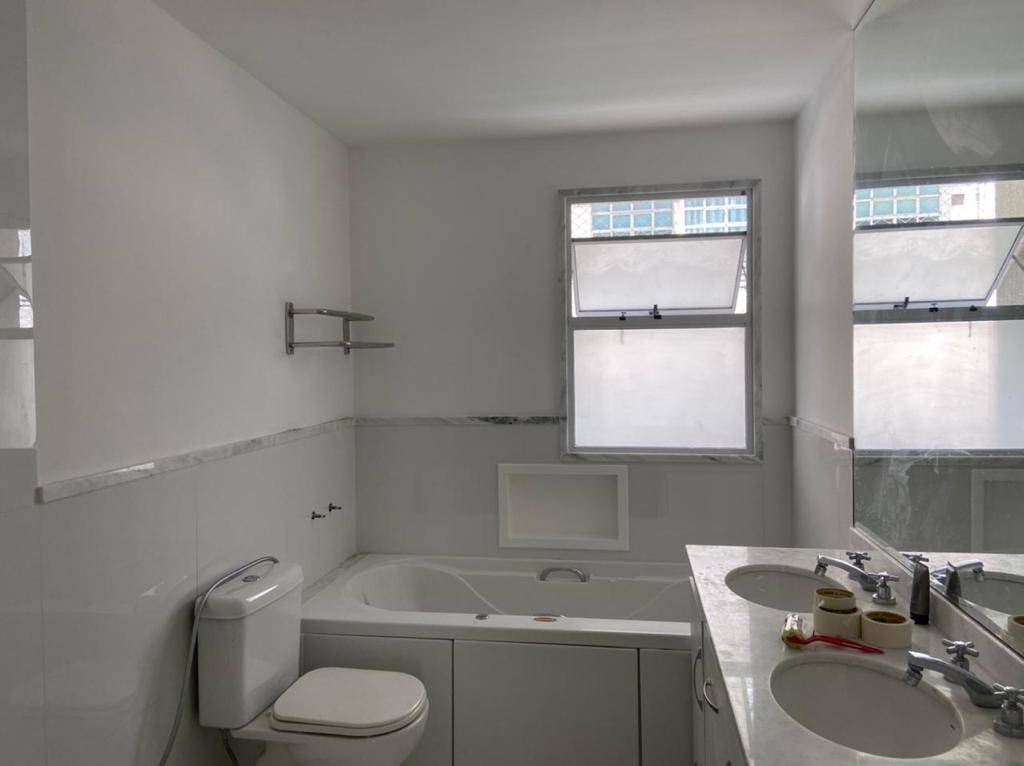 Apartamento para alugar com 4 quartos, 236m² - Foto 22