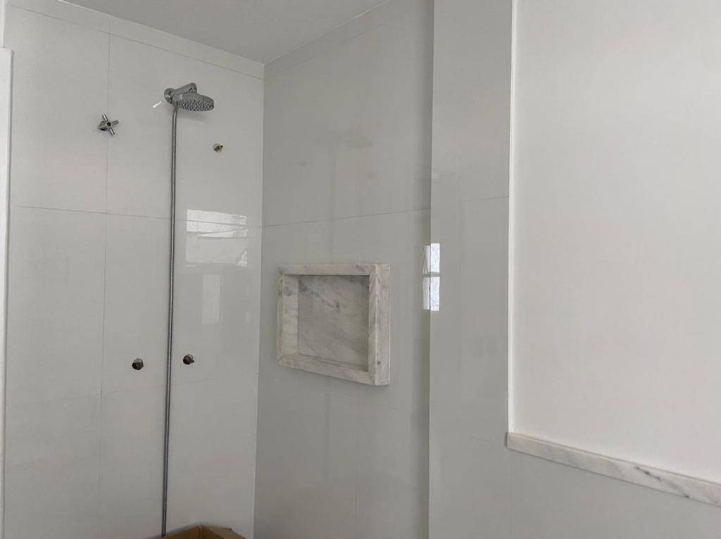 Apartamento para alugar com 4 quartos, 236m² - Foto 24