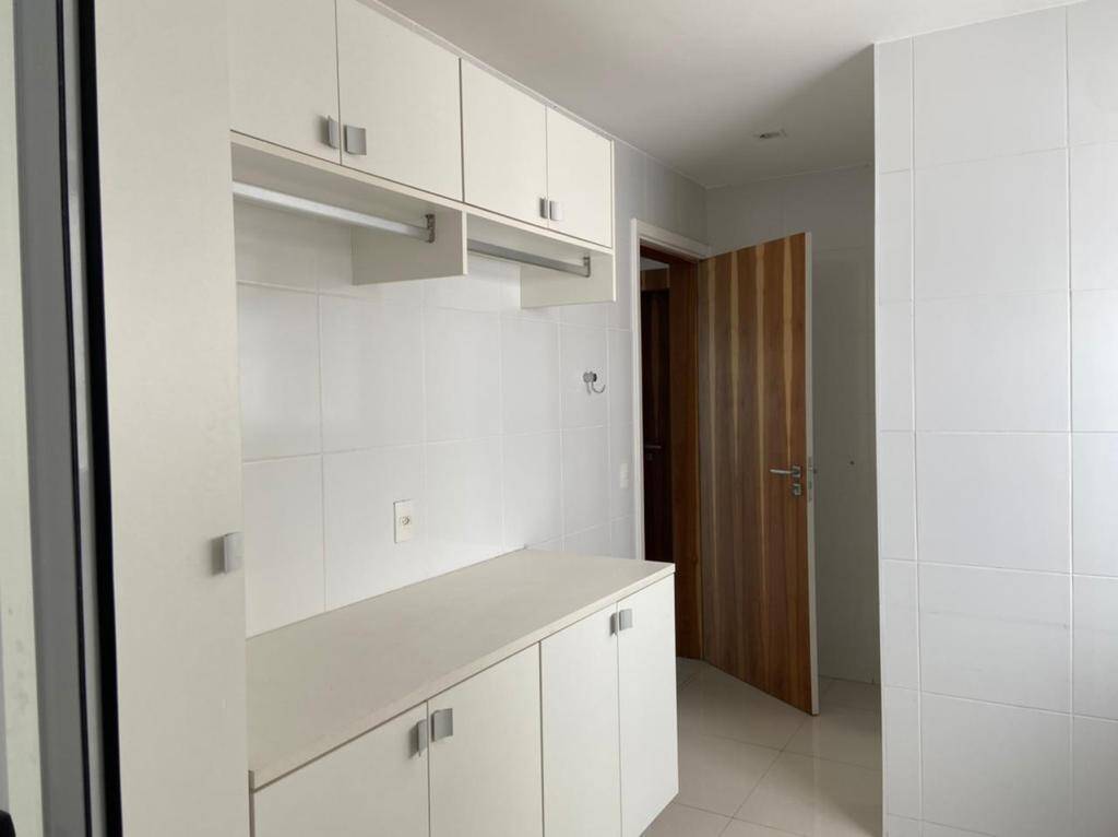 Apartamento para alugar com 4 quartos, 236m² - Foto 20