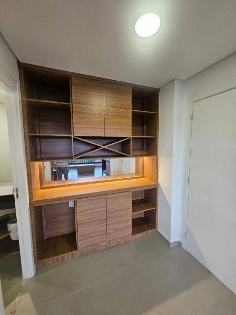 Apartamento para alugar com 1 quarto, 46m² - Foto 12