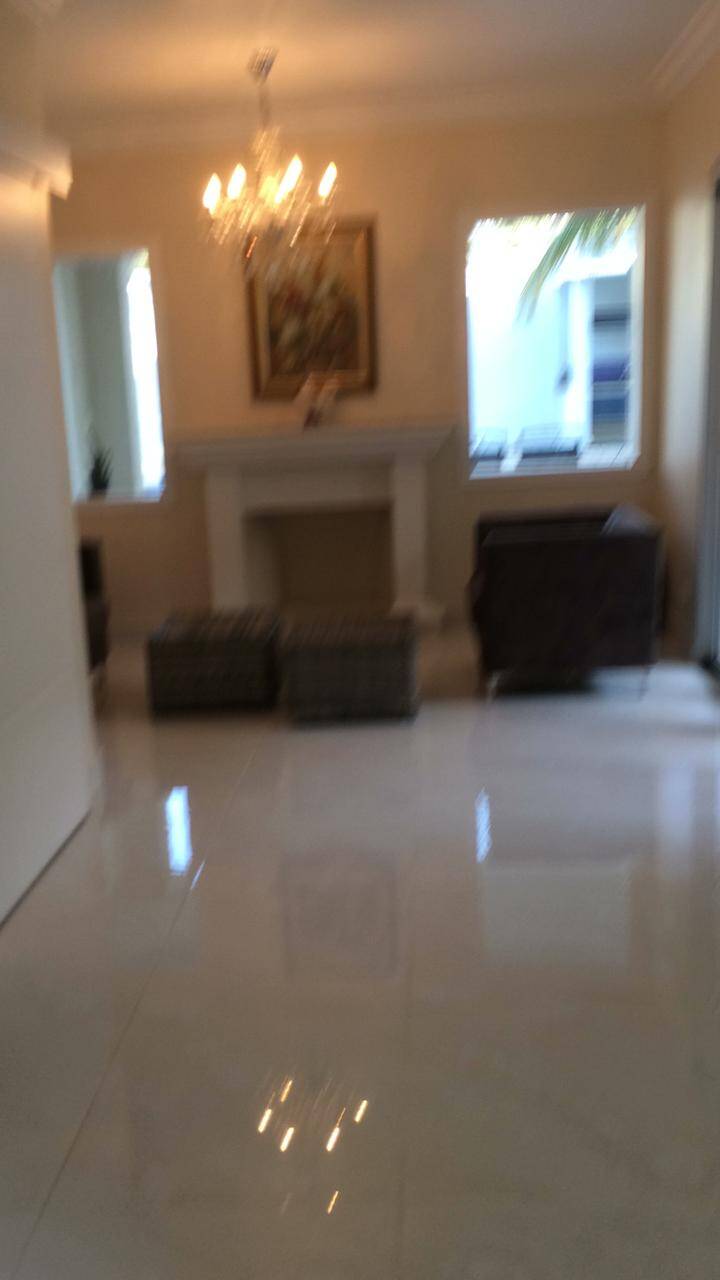 Casa à venda e aluguel com 4 quartos, 400m² - Foto 6