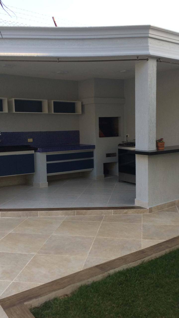 Casa à venda e aluguel com 4 quartos, 400m² - Foto 16