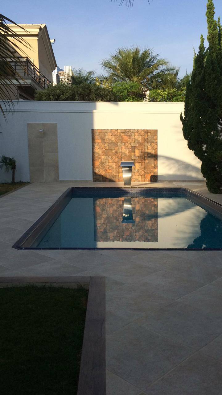 Casa à venda e aluguel com 4 quartos, 400m² - Foto 17