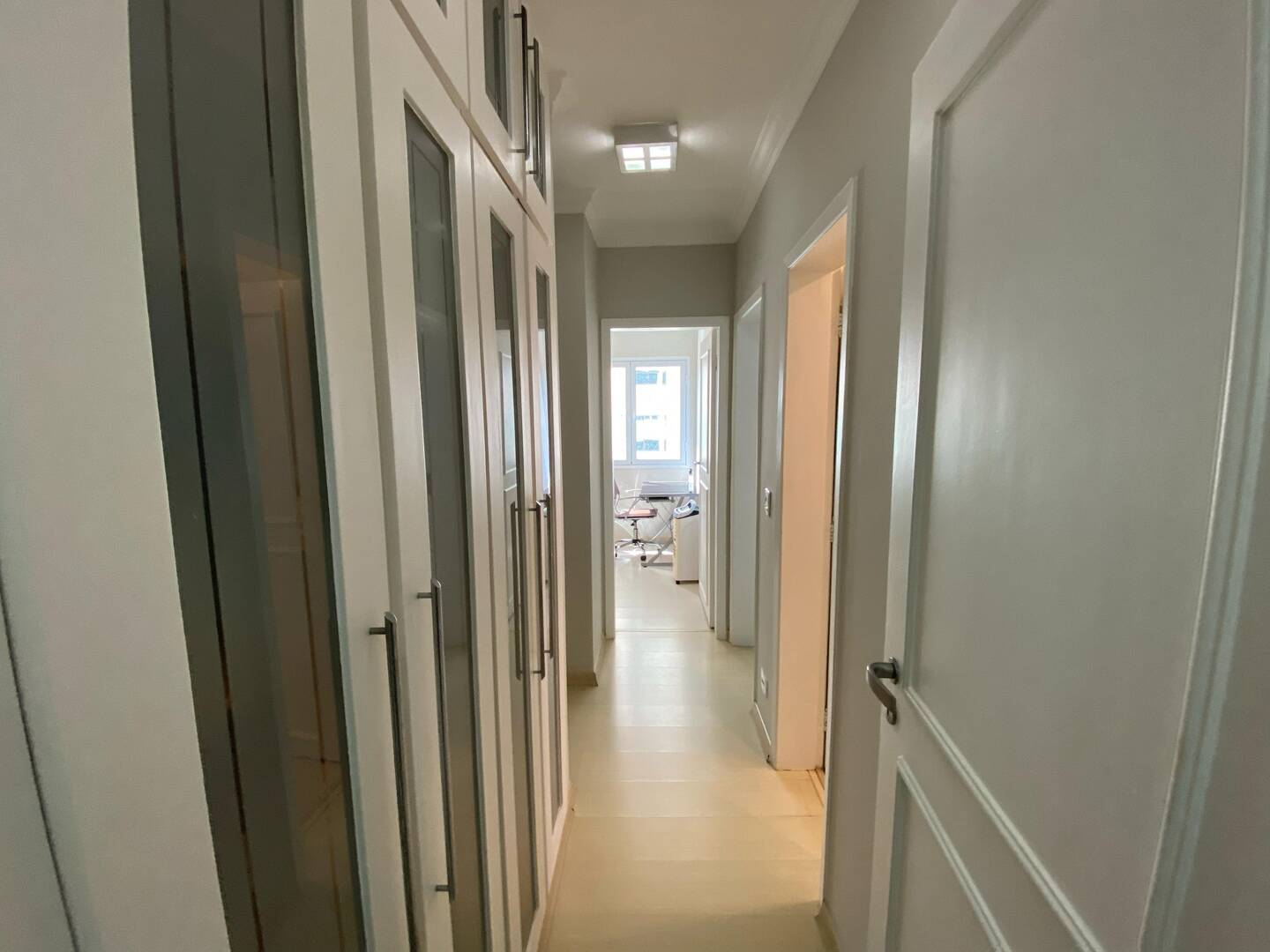 Apartamento à venda com 3 quartos, 164m² - Foto 18