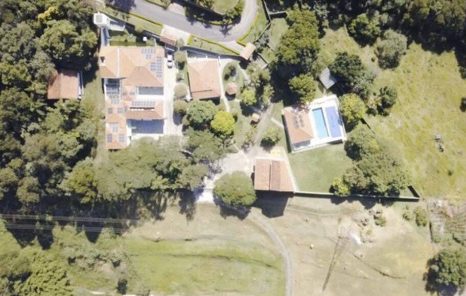 Chácara à venda com 5 quartos, 1437m² - Foto 16