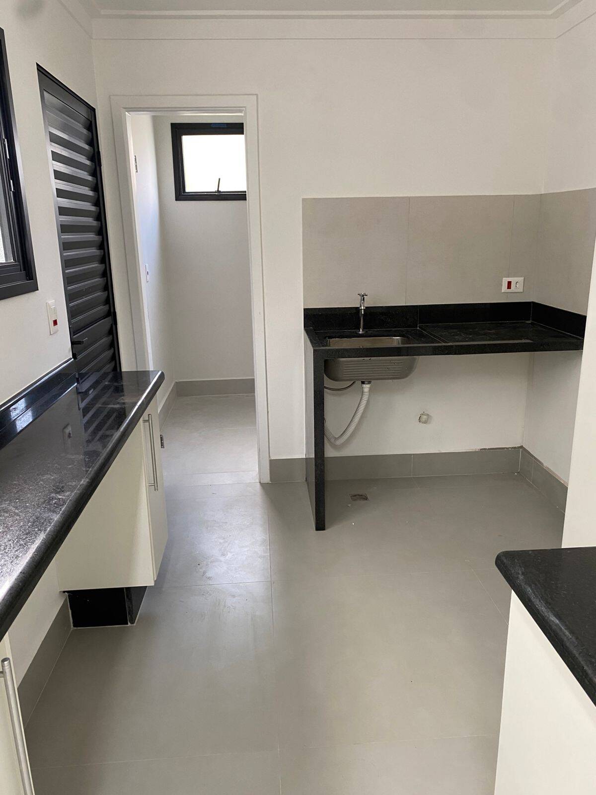 Casa, 4 quartos, 257 m² - Foto 10