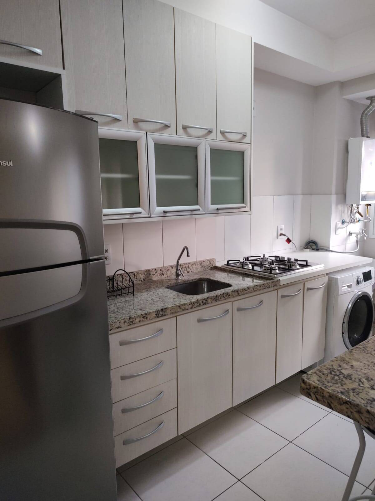 Apartamento para alugar com 1 quarto, 50m² - Foto 6