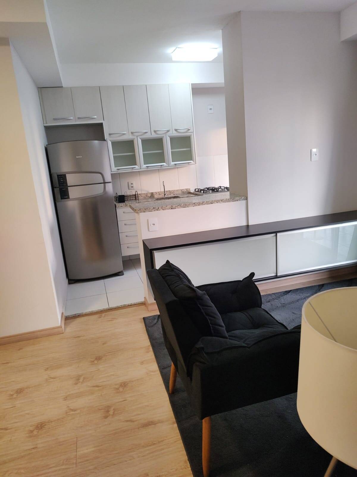 Apartamento para alugar com 1 quarto, 50m² - Foto 3