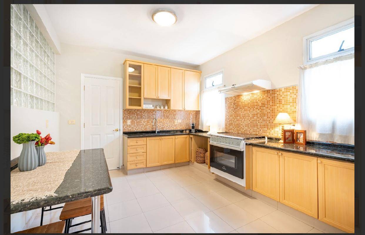 Casa, 4 quartos, 325 m² - Foto 9