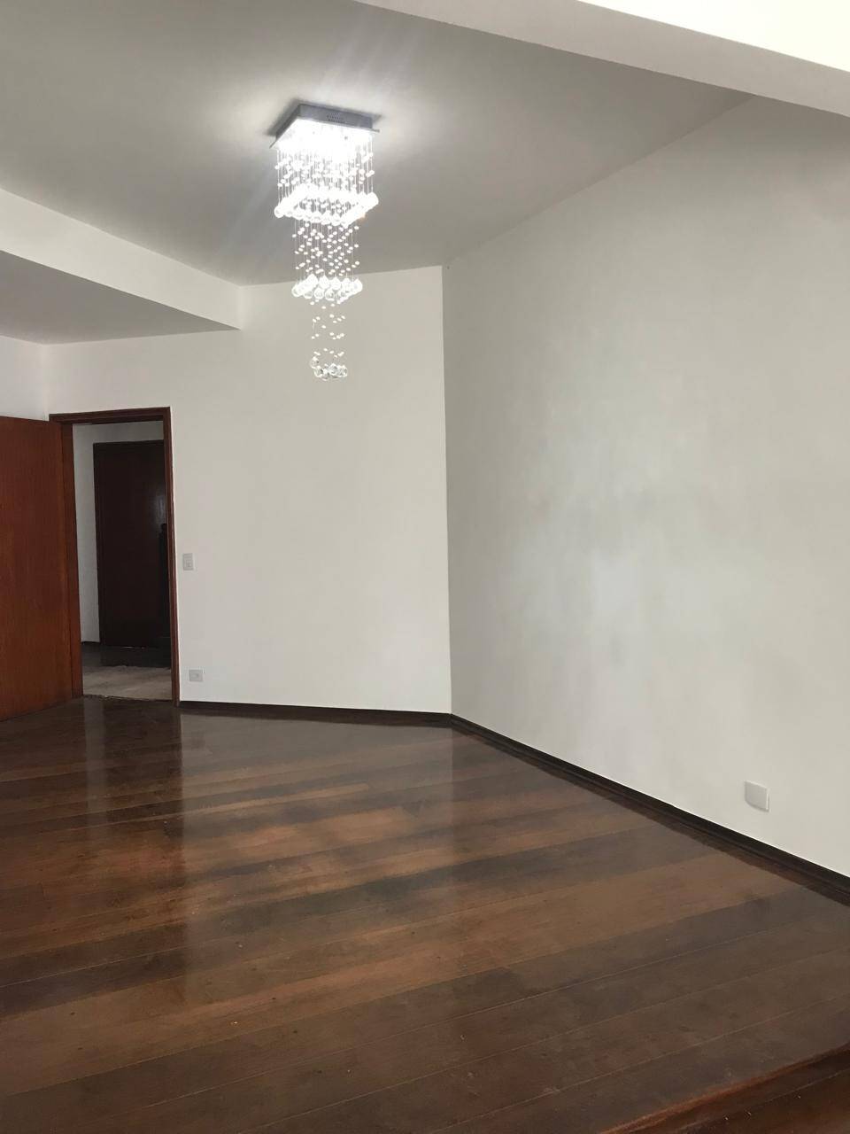 Casa à venda com 4 quartos, 448m² - Foto 10