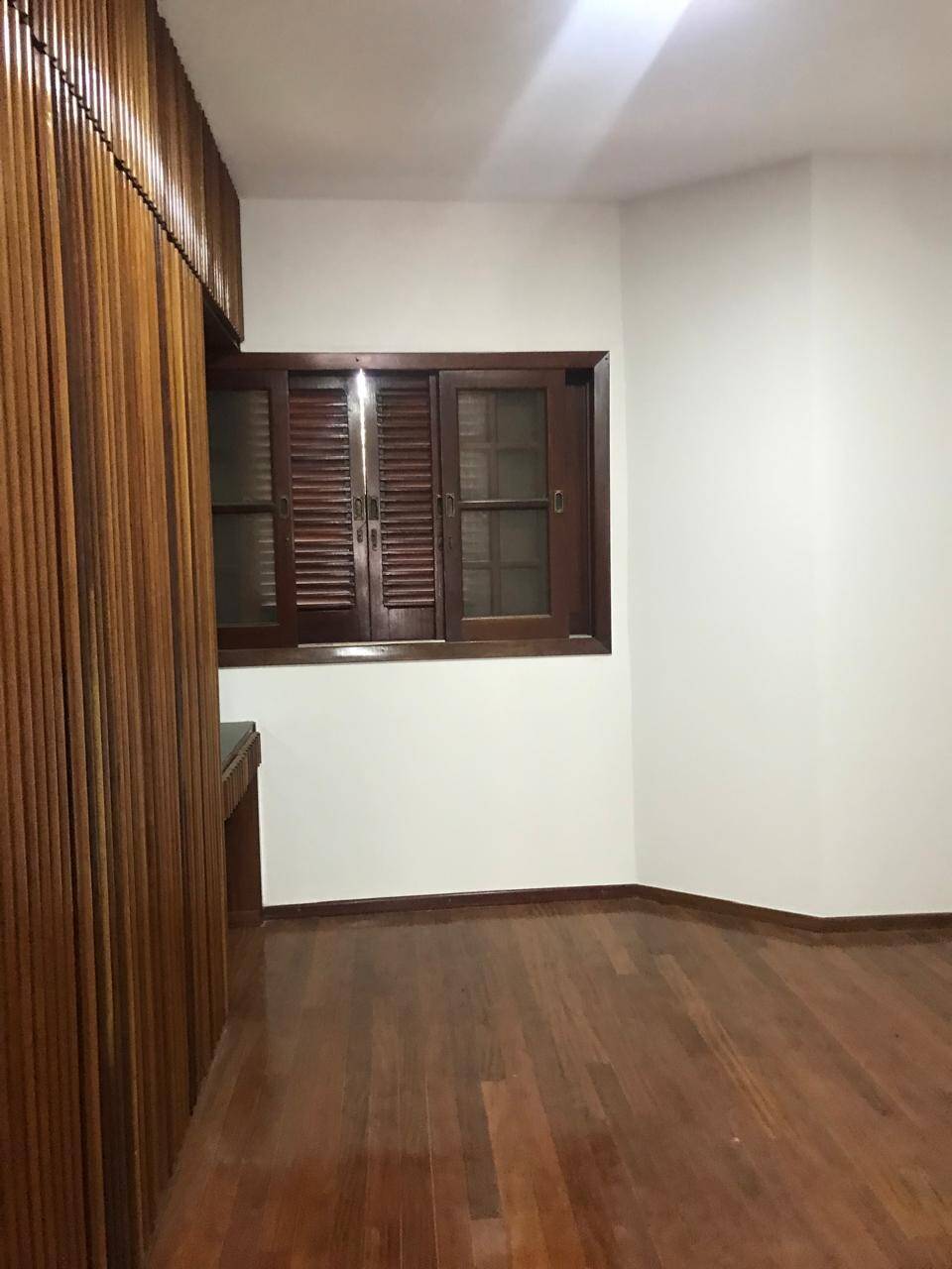 Casa à venda com 4 quartos, 448m² - Foto 19