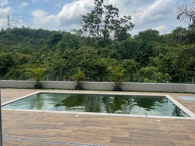 Casa para Venda em Santana de Parnaíba - 4