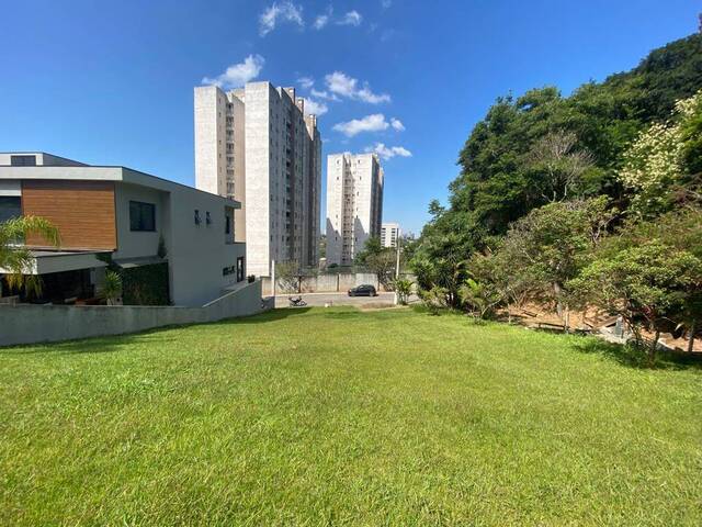 #3620 - Terreno para Venda em Santana de Parnaíba - SP