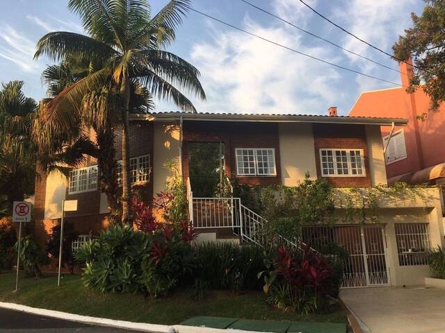 Casa para Venda em Santana de Parnaíba - 1