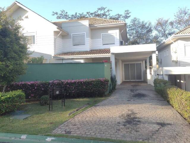 Casa para Venda em Santana de Parnaíba - 1