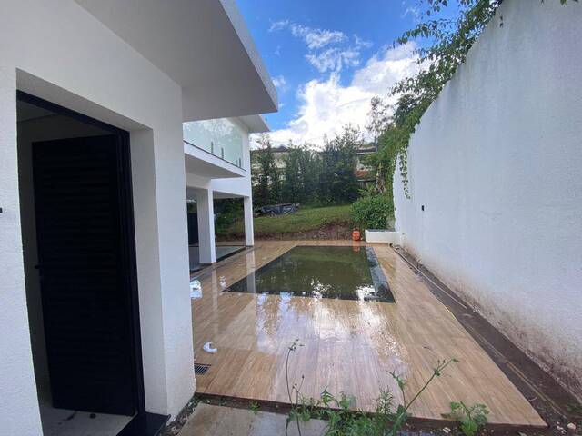 Casa para Venda em Santana de Parnaíba - 5