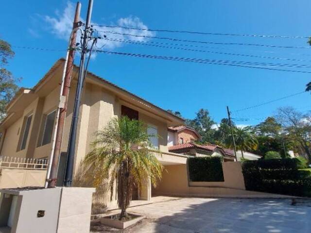 #3845 - Casa para Venda em Santana de Parnaíba - SP - 1