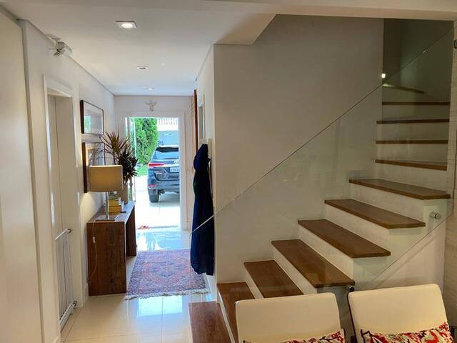 #3856 - Casa em condomínio para Venda em Santana de Parnaíba - SP