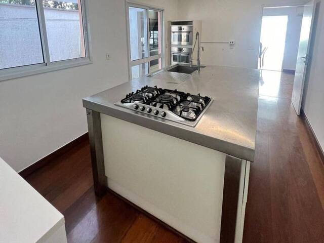 Casa para Venda em Santana de Parnaíba - 3