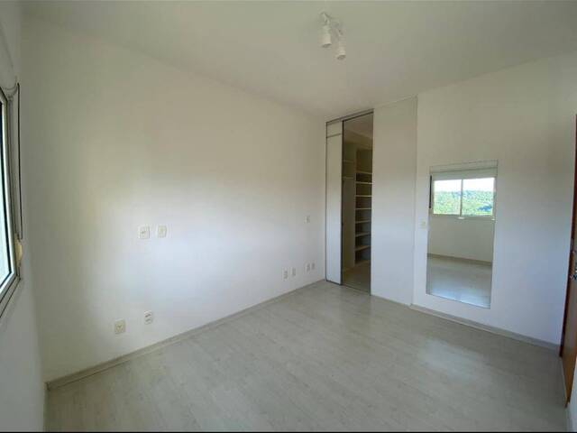 Apartamento para Locação em Santana de Parnaíba - 5