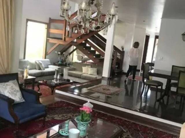 Casa para Venda em Santana de Parnaíba - 4