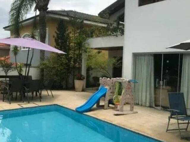 Casa para Venda em Santana de Parnaíba - 2