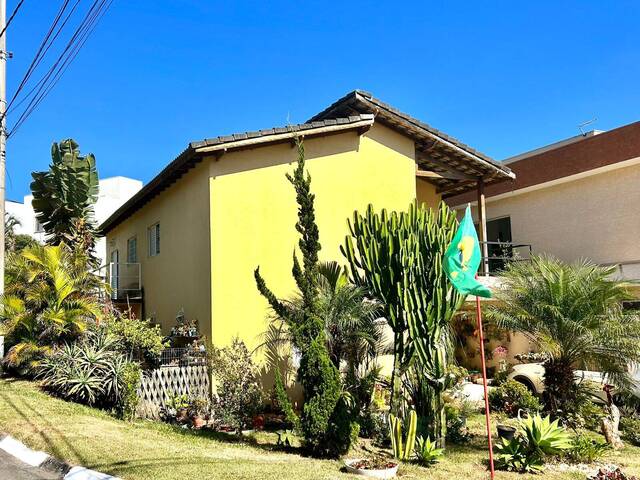 #4090 - Casa para Venda em Santana de Parnaíba - SP