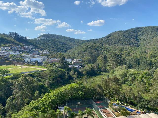 Apartamento para Venda em Santana de Parnaíba - 2