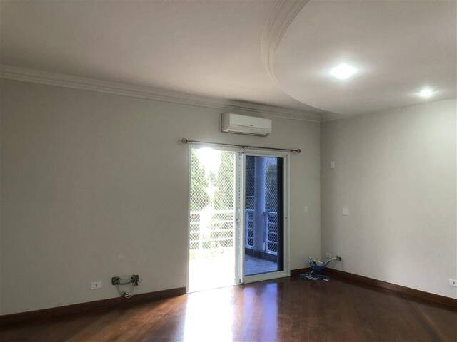 #4404 - Casa para Venda em Barueri - SP