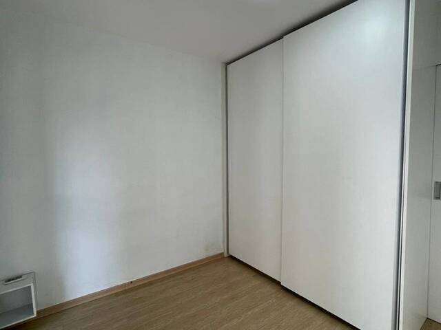 Apartamento para Venda em Barueri - 4