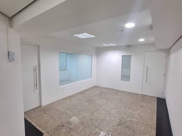 Sala para Locação em Barueri - 4