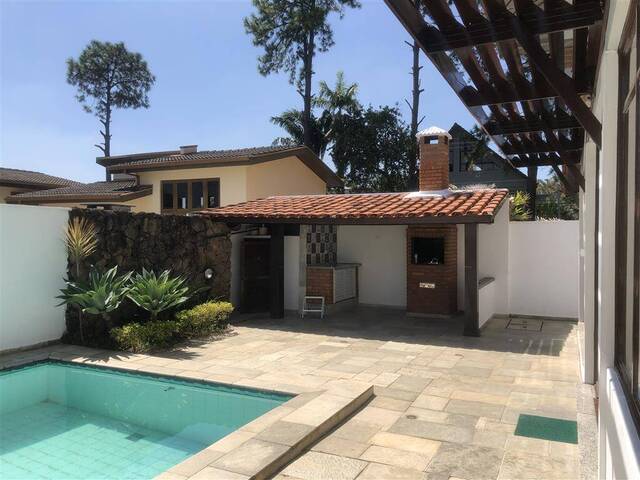 #4619 - Casa para Venda em Santana de Parnaíba - SP