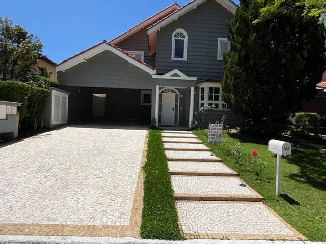 #4621 - Casa para Venda em Santana de Parnaíba - SP