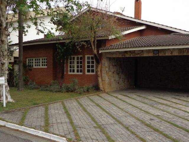 #4633 - Casa para Locação em Santana de Parnaíba - SP