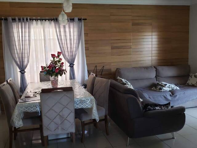 Casa para Venda em Santana de Parnaíba - 5