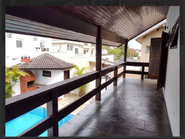Casa para Locação em Santana de Parnaíba - 2