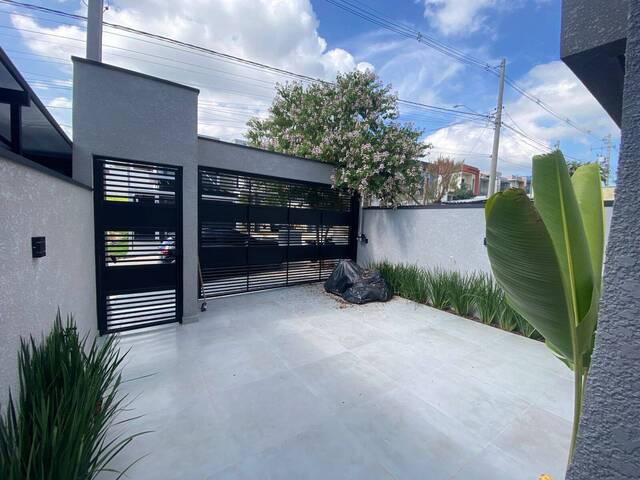 #4713 - Casa para Venda em Santana de Parnaíba - SP