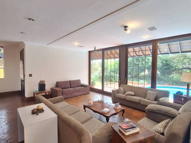 Casa para Venda em Santana de Parnaíba - 4