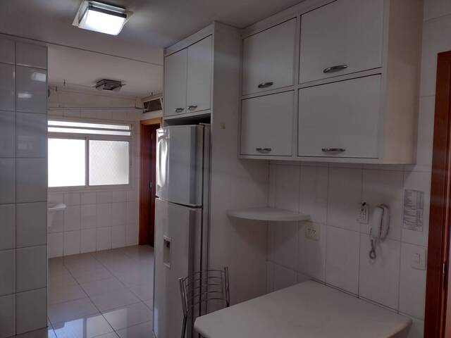 Apartamento para Venda em Santana de Parnaíba - 4
