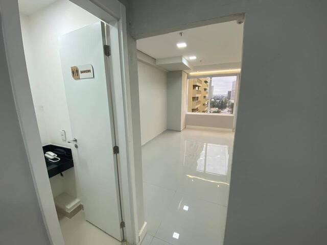 Sala para Venda em Barueri - 4