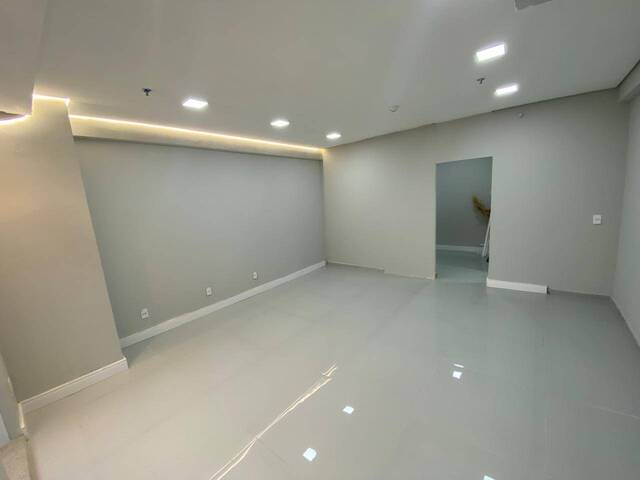 Sala para Venda em Barueri - 5