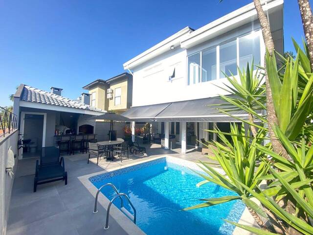 #4803 - Casa para Venda em Santana de Parnaíba - SP