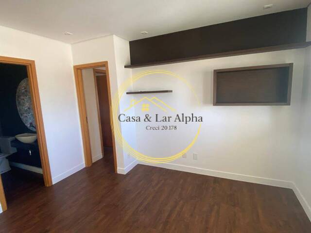 Apartamento para Venda em Santana de Parnaíba - 5