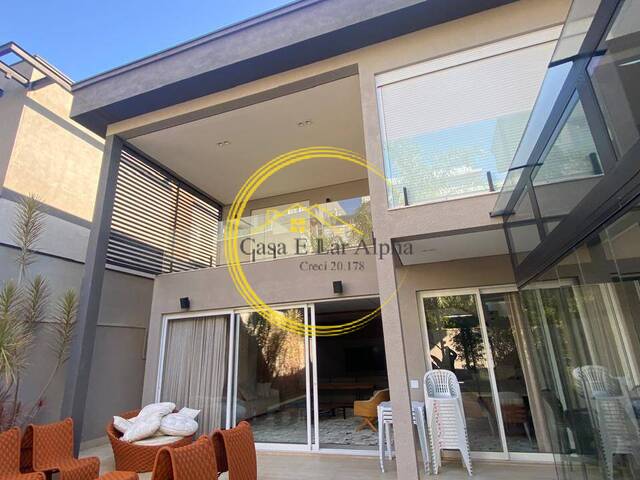 Casa para Venda em Santana de Parnaíba - 5