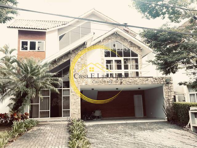 Casa para Venda em Santana de Parnaíba - 2