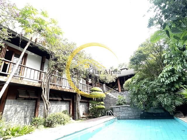 Casa para Venda em Santana de Parnaíba - 5