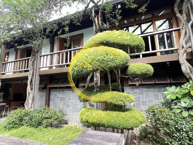 Casa para Venda em Santana de Parnaíba - 2