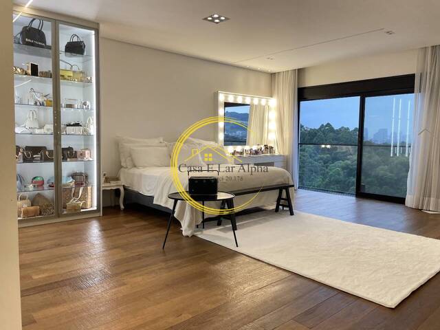 Casa para Locação em Santana de Parnaíba - 4